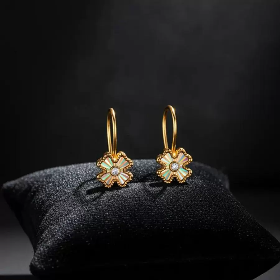 Серьги Т10262Е598 золото Цветок